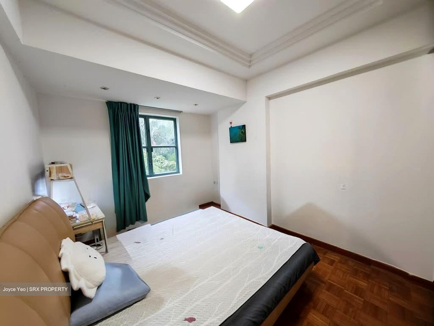 West Bay Condominium (D5), Condominium #583890121